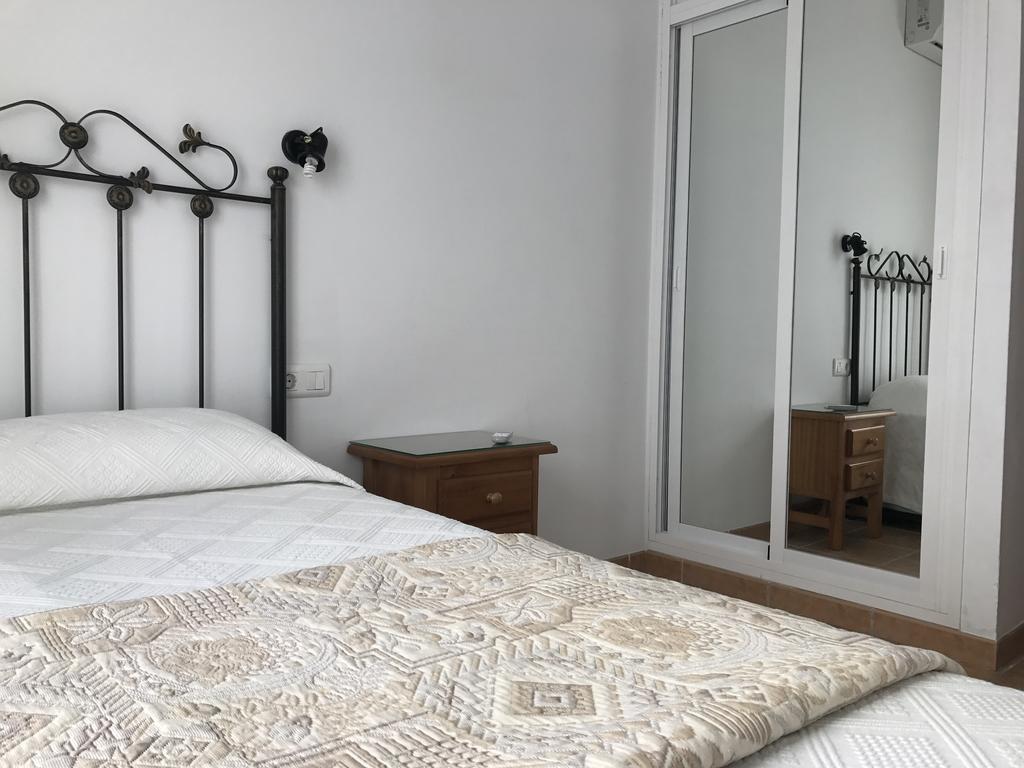 Easy Nerja Apartments Eksteriør billede